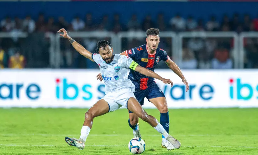 സൂ​പ്പ​ർ ലീ​ഗ് കേ​ര​ള; മ​ല​പ്പു​റം എ​ഫ്.​സി- കാ​ലി​ക്ക​റ്റ് എ​ഫ്.​സി ‘ത്രി’​ല്ല​ർ സ​മ​നി​ല​