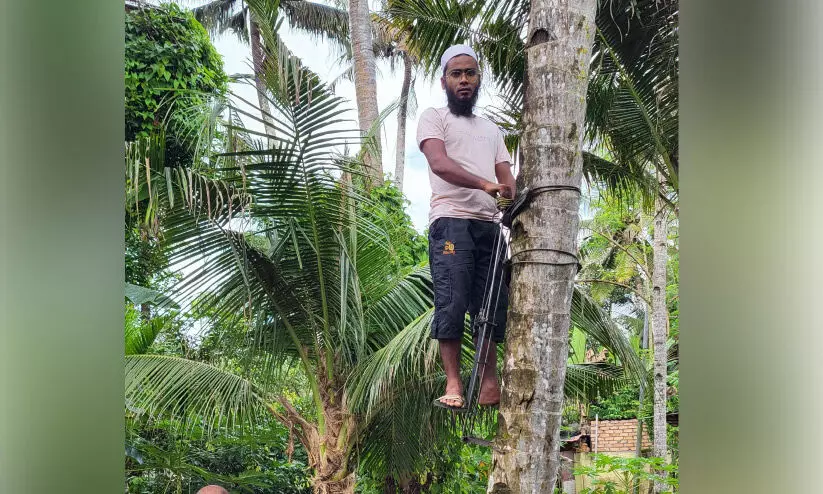 വിജയമന്ത്രം മുഴക്കുന്ന ഇമാം ജീവിത ക്ലേശങ്ങൾക്കിടയിൽ ഉയരങ്ങൾ താണ്ടുന്നു വിജയമന്ത്രം മുഴക്കുന്ന ഇമാം ജീവിത ക്ലേശങ്ങൾക്കിടയിൽ ഉയരങ്ങൾ താണ്ടുന്നു