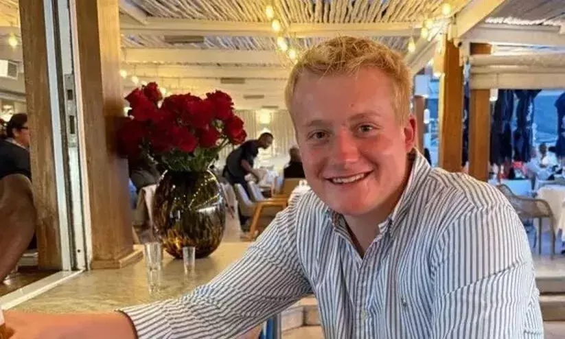 ഇംഗ്ലീഷ് ഫുട്ബാൾ ഇതിഹാസത്തിന്റെ മകൻ ട്രാക്ടർ അപകടത്തിൽ മരിച്ചു ഇംഗ്ലീഷ് ഫുട്ബാൾ ഇതിഹാസത്തിന്റെ മകൻ ട്രാക്ടർ അപകടത്തിൽ മരിച്ചു