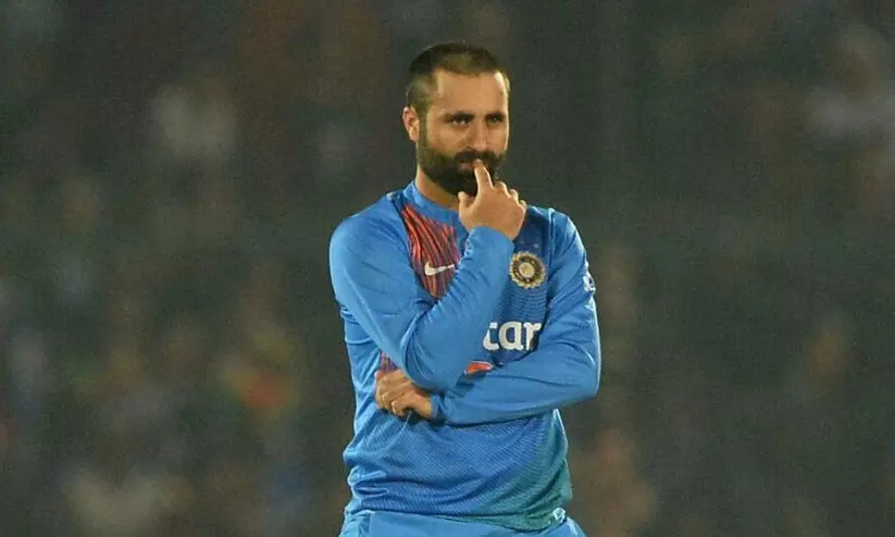 പർവേസ് റസൂൽ വിരമിച്ചു; ഇന്ത്യൻ ക്രിക്കറ്റ് ടീം ജഴ്സിയണിഞ്ഞ ആദ്യ കശ്മീരി പർവേസ് റസൂൽ വിരമിച്ചു; ഇന്ത്യൻ ക്രിക്കറ്റ് ടീം ജഴ്സിയണിഞ്ഞ ആദ്യ കശ്മീരി