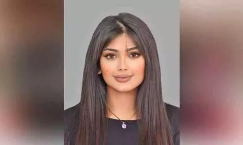 നി​യ​മ​ക്കു​രു​ക്കി​ൽ​പ്പെ​ട്ട പ്ര​വാ​സി​യു​ടെ രേ​ഖ​ക​ൾ നി​യ​മ​പ​ര​മാ​ക്കി