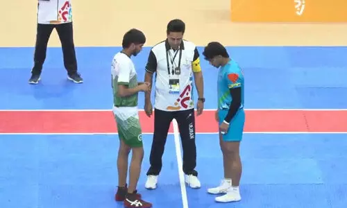 ഏഷ്യൻ യൂത്ത് ഗെയിംസ്;   കബഡിയിൽ പാകിസ്താൻ ടീം ക്യാപ്റ്റനുമായി ഹസ്തദാനം ഒഴിവാക്കി ഇന്ത്യൻ ക്യാപ്റ്റൻ