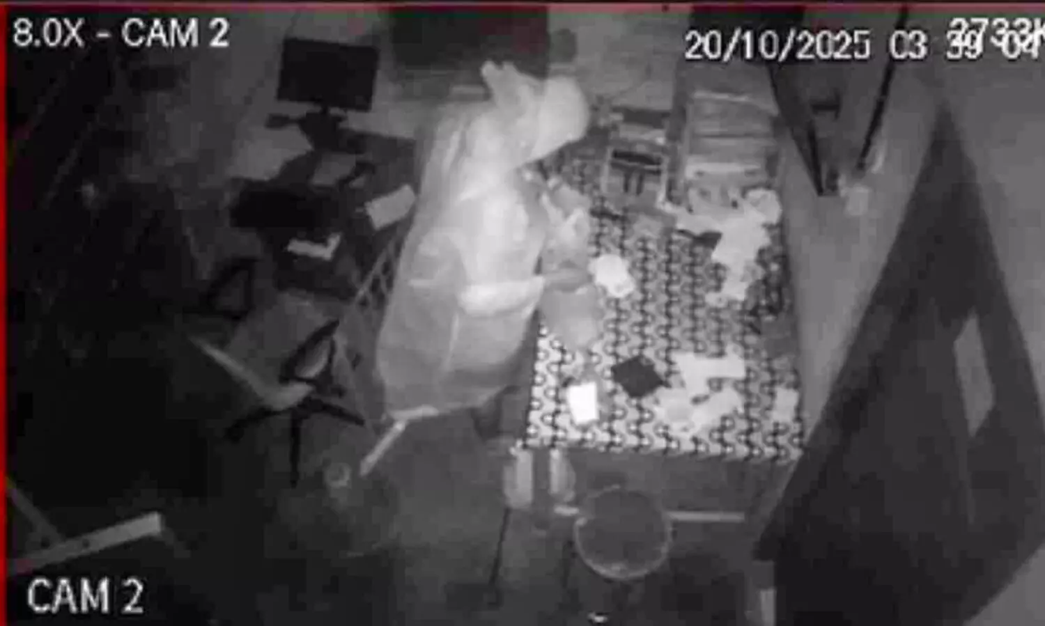 വി​ൽ​പ​ന​ശാ​ല​യി​ൽ​നി​ന്ന്​  2.16 ല​ക്ഷ​ത്തി​ന്‍റെ  ലോ​ട്ട​റി ടി​ക്ക​റ്റ്​ മോ​ഷ്ടി​ച്ചു