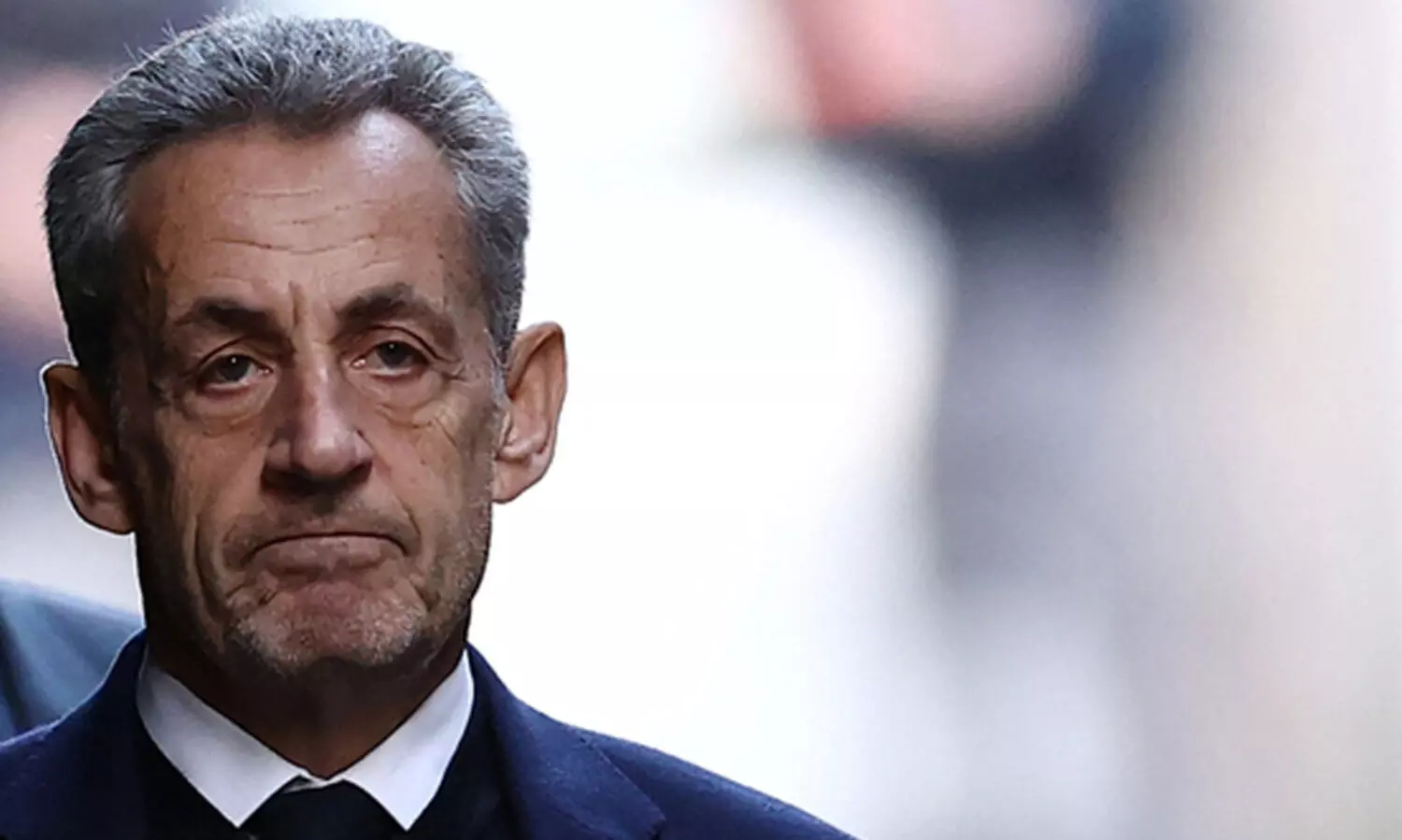 മുൻ ഫ്രഞ്ച് പ്രസിഡന്റ് സർക്കോസി ജയിലിൽ: ഗൂഢാലോചനക്കേസിൽ അഞ്ചു വർഷം തടവ്; അടച്ചത് ഏകാന്ത തടവിനുള്ള സെല്ലിൽ