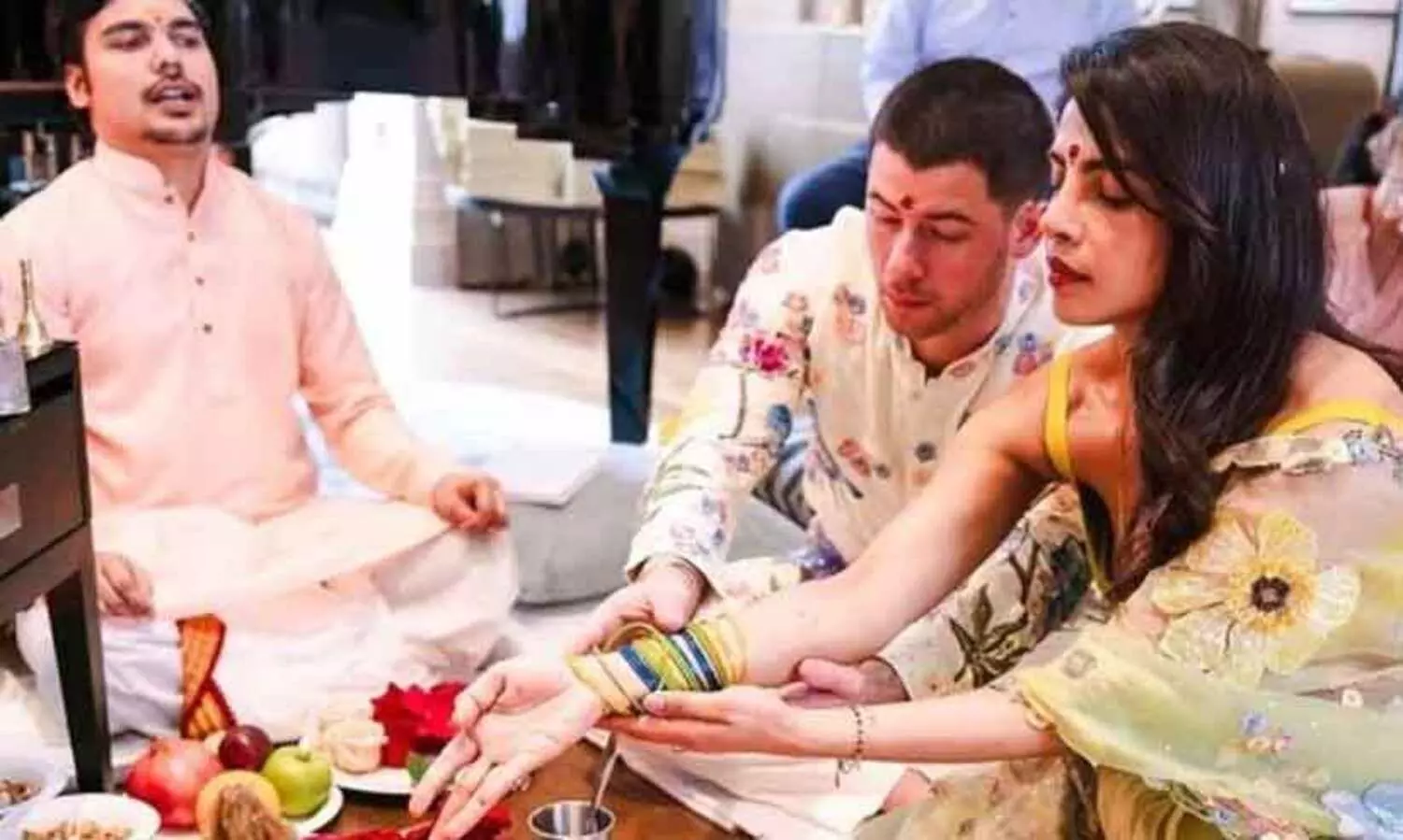 ‘അമേരിക്കയിലെ കൂട്ടുകാർക്ക് ഞാൻ ഇപ്പോൾ സമ്മാനമായി നൽകുന്നത് ഇതാണ്’; വെളിപ്പെടുത്തി പ്രിയങ്ക ചോപ്ര