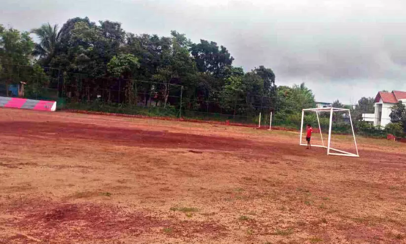 Cheemeni,Playground project,Corruption,Investigation,Misuse of funds,ചീമേനി,ചെറുവത്തൂർ,കയ്യൂർ,ഫുട്ബാൾ, വോളിബാൾ Cheemeni,Playground project,Corruption,Investigation,Misuse of funds,ചീമേനി,ചെറുവത്തൂർ,കയ്യൂർ,ഫുട്ബാൾ, വോളിബാൾ