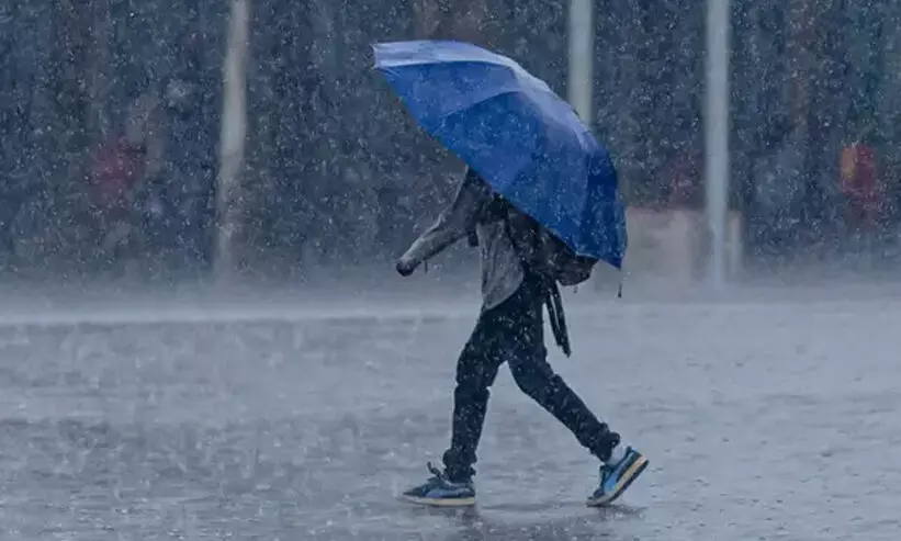 ശക്തമായ മഴ: ഇടുക്കി, പത്തനംതിട്ട, പാലക്കാട്, മലപ്പുറം ജില്ലകളിൽ നാളെ വിദ്യാഭ്യാസ സ്ഥാപനങ്ങൾക്ക് അവധി ശക്തമായ മഴ: ഇടുക്കി, പത്തനംതിട്ട, പാലക്കാട്, മലപ്പുറം ജില്ലകളിൽ നാളെ വിദ്യാഭ്യാസ സ്ഥാപനങ്ങൾക്ക് അവധി