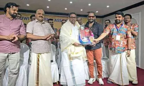 ആ​ർ.​എം.​എ ‘കേ​ര​ളീ​യം പു​ര​സ്‌​കാ​രം -2025’ സ​മ്മാ​നി​ച്ചു