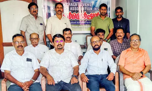 സെ​വ​ൻ​സി​ൽ പ​ന്തു​ത​ട്ടാ​ൻ ഇ​ത​ര സം​സ്​​ഥാ​ന ടീ​മു​ക​ളും