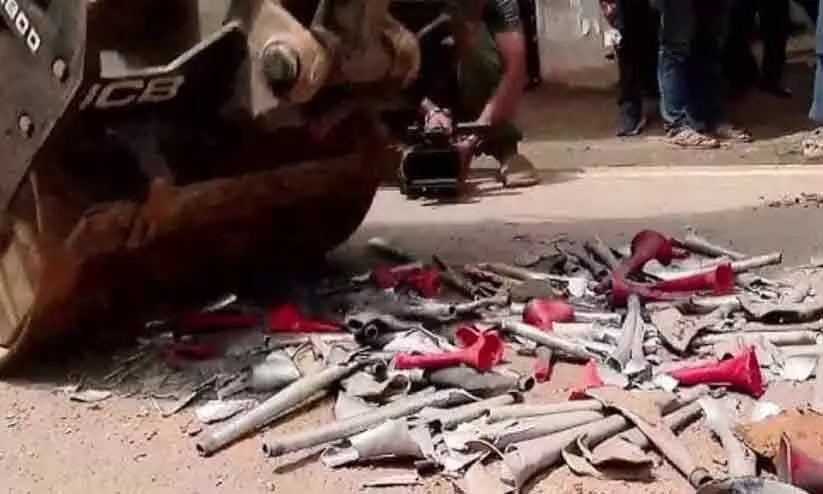 എയർ ഹോണുകൾക്ക് കടിഞ്ഞാൺ; ഹെഡ്​ലൈറ്റുകൾ പഴയപടി