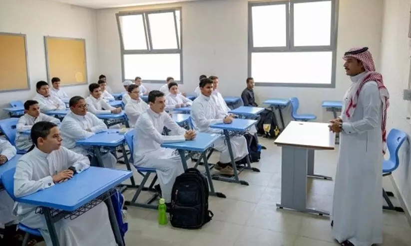 പൊതു സ്വകാര്യ സ്കൂളുകളുടെ എണ്ണം 31,400 ആയി; 2024ൽ 181 സ്കൂളുകൾ വർധിച്ചു പൊതു സ്വകാര്യ സ്കൂളുകളുടെ എണ്ണം 31,400 ആയി; 2024ൽ 181 സ്കൂളുകൾ വർധിച്ചു