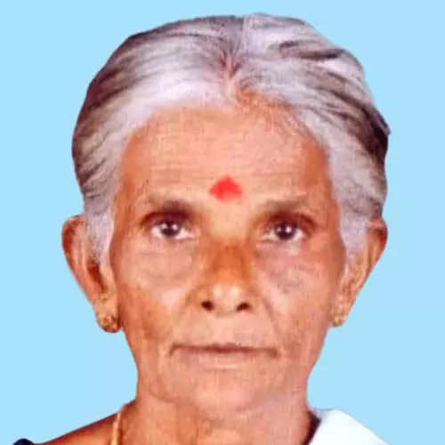 ദേ​വ​കി അ​മ്മ