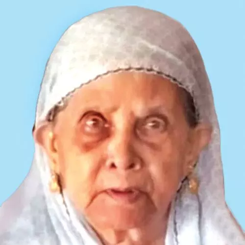 ആ​മി​ന​ക്കു​ട്ടി