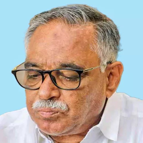 അ​സീ​സ്