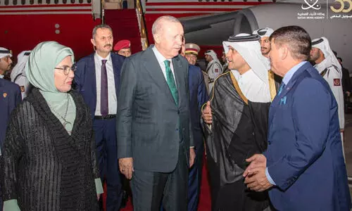 ഔ​ദ്യോ​​ഗി​ക സ​ന്ദ​ർ​ശ​നം; തു​ർ​ക്കി​യ പ്ര​സി​ഡ​ന്റ് റ​​ജ​​ബ് ത്വ​​യ്യി​​ബ് ഉ​​ർ​​ദു​​ഗാ​​ൻ ഖ​ത്ത​റി​ലെ​ത്തി