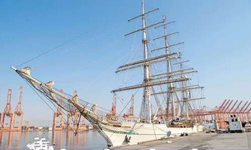 സൗ​ഹൃ​ദ​വും സ്നേ​ഹ​വും പ​ക​ർ​ന്ന് ശ​ബാ​ബ് ഒ​മാ​ൻ-​ര​ണ്ട് തി​രി​ച്ചെ​ത്തി