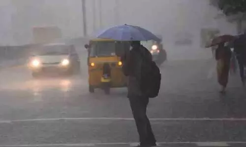 വീണ്ടും മഴ വരുന്നു; കണ്ണൂർ ജില്ലയിൽ ബു​ധ​ൻ,   വെ​ള്ളി, ശ​നി ദി​വ​സ​ങ്ങ​ളി​ൽ മ​ഞ്ഞ അ​ല​ർ​ട്ട്