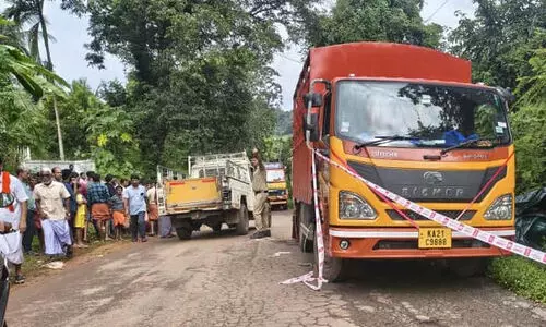 കന്നുകാലികളെ കയറ്റിയ വാഹനം നിർത്താതെ പോയി; മലയാളി ഡ്രൈവർക്കുനേരെ വെടിയുതിർത്ത് കർണാടക പൊലീസ്