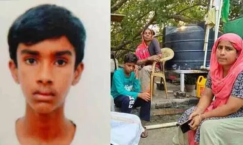 ​എന്റെ കുഞ്ഞ് വിശന്നാണ് മരിച്ചത്, അന്നത്തെ ദിവസം അവനൊന്നും കഴിച്ചിട്ടുണ്ടായിരുന്നില്ല​; ഡൽഹിയിൽ വാഹനാപകടത്തിൽ മകൻ മരിച്ചതിന്റെ കണ്ണീരടങ്ങാതെ ഒരമ്മ