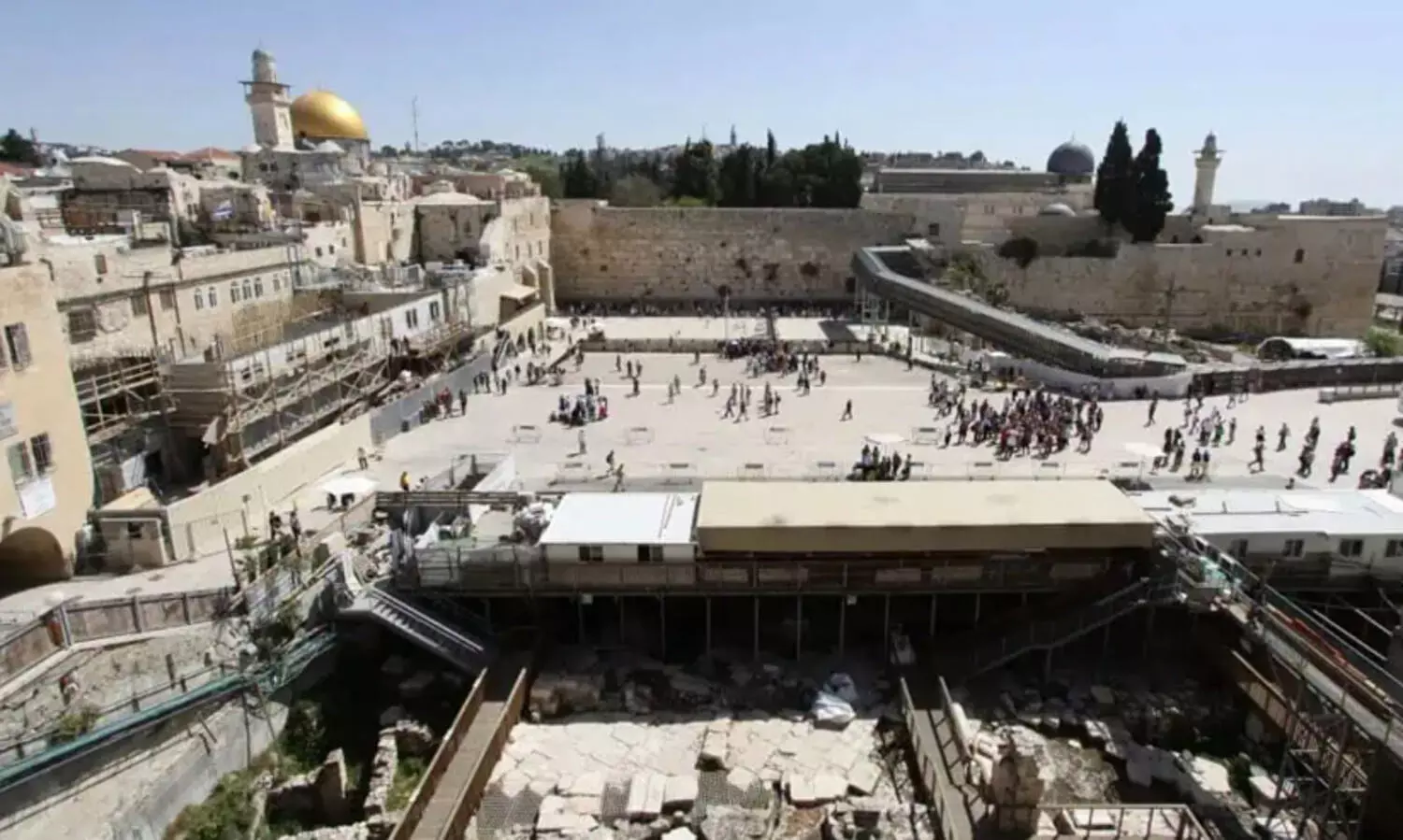 ഇസ്രായേലിന്‍റെ ഖനനം അൽ-അഖ്‌സയുടെ അടിത്തറ ദുർബലമാക്കി, പള്ളിയിൽ വിള്ളൽ -ഖുദ്‌സ് ഗവർണറേറ്റിന്‍റെ മുന്നറിയിപ്പ്