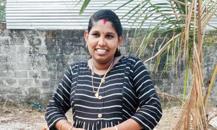 യുവതിയുടെ മരണത്തിൽ ദുരൂഹത; പുനരന്വേഷണം വേണമെന്ന് കുടുംബം യുവതിയുടെ മരണത്തിൽ ദുരൂഹത; പുനരന്വേഷണം വേണമെന്ന് കുടുംബം