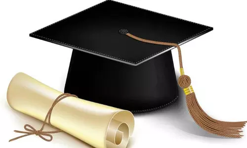 ന്യൂ​ന​പ​ക്ഷ വി​ദ്യാ​ർ​ഥി​കൾ​ക്ക് സ്കോ​ള​ര്‍ഷി​പ്പ്