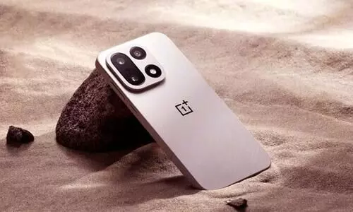 വണ്‍പ്ലസ് 15; സ്‌നാപ്ഡ്രാഗൺ 8 എലൈറ്റ് ജെൻ 5ലുള്ള ആദ്യ സ്‌മാര്‍ട്ട്‌ഫോണ്‍