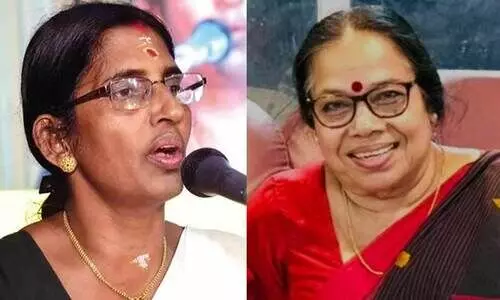 ടീച്ചർക്കെത്ര വയസ്സായി, ഒന്നു കുളിച്ചാ മതി ടീച്ചറെ..!; പി.കെ.ശ്രീമതിയെ അധിക്ഷേപിച്ച് കെ.പി.ശശികല