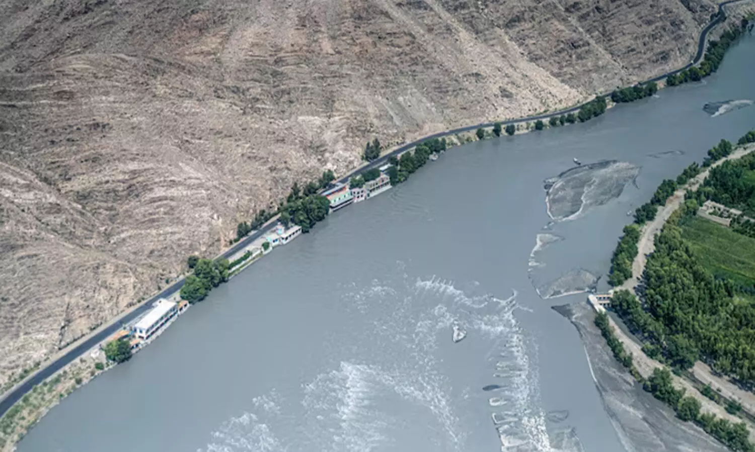 പാകിസ്താനുള്ള​ വെള്ളം മുട്ടിക്കും; കുനാർ നദിയിൽ അണക്കെട്ട് നിർമിക്കാനൊരുങ്ങി താലിബാൻ