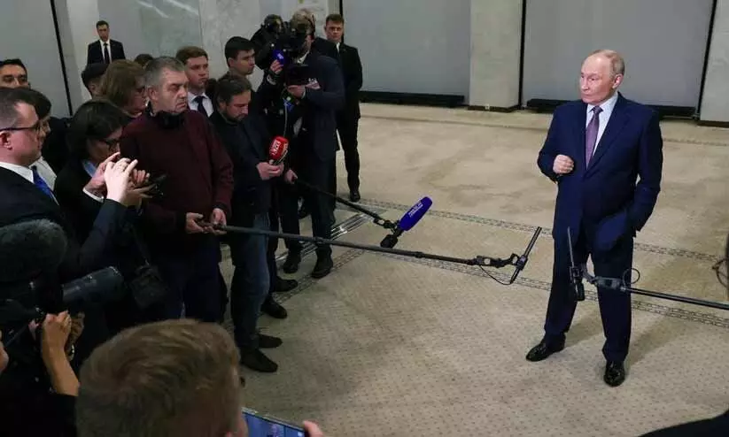 സമ്മർദ്ദത്തിന് വഴങ്ങില്ല, യു.എസിന്റെ ബലത്തിൽ ആക്രമിച്ചാൽ കനത്ത തിരിച്ചടി -പുടിൻ സമ്മർദ്ദത്തിന് വഴങ്ങില്ല, യു.എസിന്റെ ബലത്തിൽ ആക്രമിച്ചാൽ കനത്ത തിരിച്ചടി -പുടിൻ