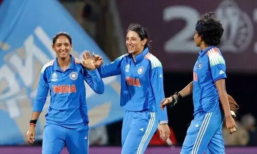 ബംഗ്ലാദേശിനെതിരെ തോറ്റാലും പുറത്താകില്ല; ലോകകപ്പ് സെമി സ്പോട്ട് ഉറപ്പാക്കി ഇന്ത്യൻ വനിതകൾ