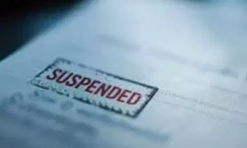 റെസ് ലിങ് മാതൃകയിൽ അടിയോടടി; രണ്ട് വിദ്യാർഥികൾക്ക് സസ്പെൻഷൻ