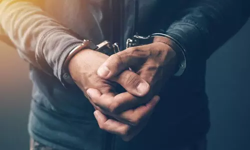 സൽമാബാദിൽ അനധികൃത ചികിത്സ: ഏഷ്യൻ പൗരൻ അറസ്റ്റിൽ