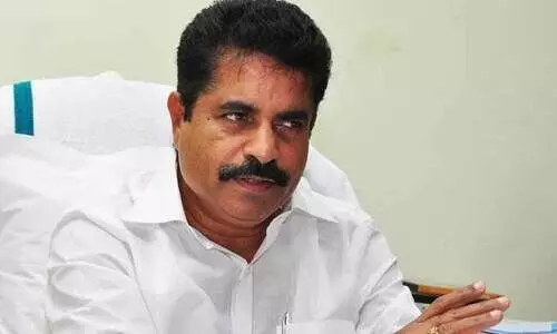 സി.പി.ഐയിൽ വിള്ളലുണ്ട്, അധികം വൈകാതെ ശുഭവാർത്ത കേൾക്കാം, ചിലപ്പോൾ ഇന്ന് തന്നെ; അടൂർ പ്രകാശ്