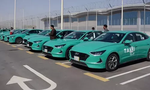 സൗദി ടാക്സി സേവനങ്ങൾക്ക് പുതിയ നിയമങ്ങൾ: വൻ തുക പിഴയും നാടുകടത്തലും സൗദി ടാക്സി സേവനങ്ങൾക്ക് പുതിയ നിയമങ്ങൾ: വൻ തുക പിഴയും നാടുകടത്തലും