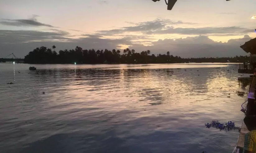 മുസിരിസിന്റെ ജലപാതയിൽ ഇന്ന് ജലരാജാക്കൻമാരുടെ പോരാട്ടം