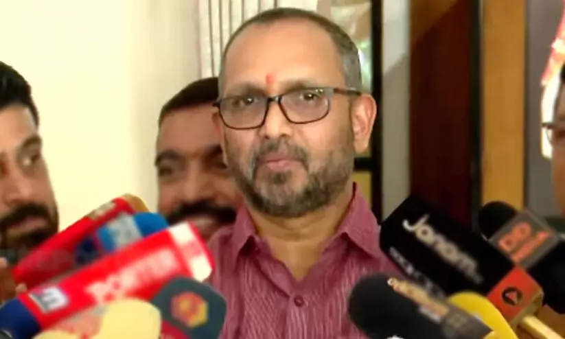 സവർക്കറും ഹെഡ്ഗേവാറും പാഠ്യപദ്ധതിയുടെ ഭാഗമാകും, ദേശീയ വിദ്യാഭ്യാസ നയം നടപ്പാകും; ഇഷ്ടമില്ലാത്തവർ പഠിക്കേണ്ട -കെ. സുരേന്ദ്രൻ സവർക്കറും ഹെഡ്ഗേവാറും പാഠ്യപദ്ധതിയുടെ ഭാഗമാകും, ദേശീയ വിദ്യാഭ്യാസ നയം നടപ്പാകും; ഇഷ്ടമില്ലാത്തവർ പഠിക്കേണ്ട -കെ. സുരേന്ദ്രൻ