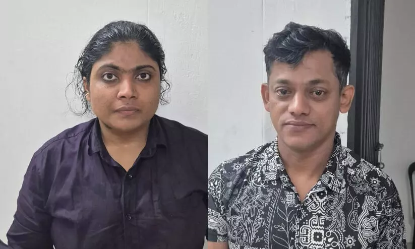 മെത്താംഫിറ്റമിനുമായി കൊടുവള്ളി, താമരശ്ശേരി സ്വദേശികൾ പിടിയിൽ; മയക്കുമരുന്ന് ശൃംഖലയിലെ പ്രധാന കണ്ണികളെന്ന് മെത്താംഫിറ്റമിനുമായി കൊടുവള്ളി, താമരശ്ശേരി സ്വദേശികൾ പിടിയിൽ; മയക്കുമരുന്ന് ശൃംഖലയിലെ പ്രധാന കണ്ണികളെന്ന്