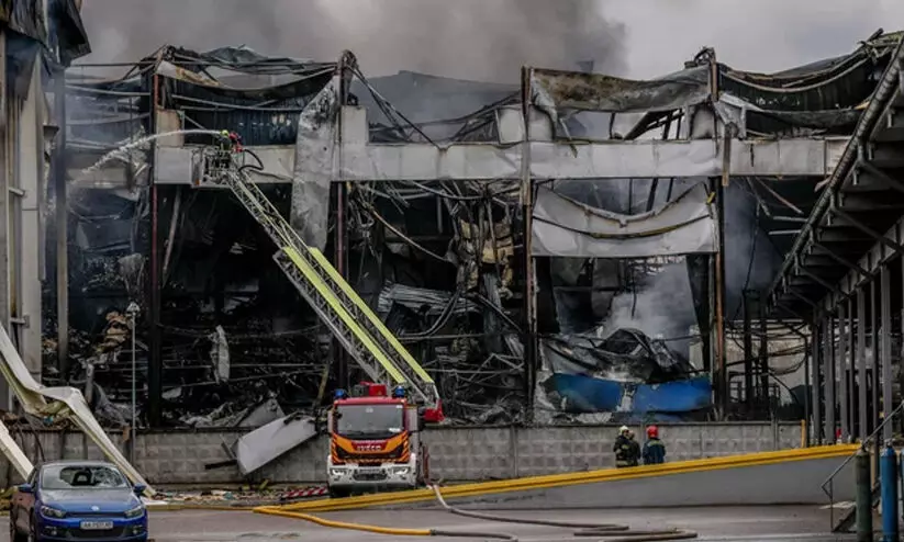 യുക്രെയ്നിൽ റഷ്യന് ആക്രമണം; നാല് മരണം യുക്രെയ്നിൽ റഷ്യന് ആക്രമണം; നാല് മരണം