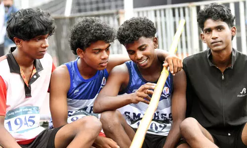 കേരള സ്കൂൾ കായിക മേളയിൽ മുളച്ചുപൊങ്ങിയ സൗഹൃദം കേരള സ്കൂൾ കായിക മേളയിൽ മുളച്ചുപൊങ്ങിയ സൗഹൃദം