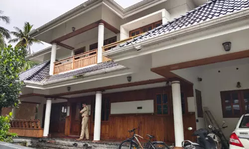 തട്ടിപ്പുകൾക്ക് പിന്നിൽ മുമ്പും മുരാരി ബാബു തട്ടിപ്പുകൾക്ക് പിന്നിൽ മുമ്പും മുരാരി ബാബു