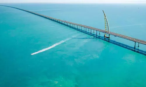 മി​ത​മാ​യ കാ​ലാ​വ​സ്ഥ തു​ട​രു​ന്നു; ചൂ​ടും, ത​ണു​പ്പും...