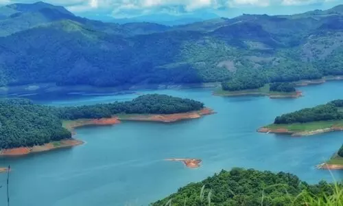 തണുപ്പിന്റെ പുതപ്പണിഞ്ഞ കാൽവരിമൗണ്ട്