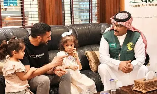 ഗസ്സയിലെ അർബുദ രോഗികളെ ചികിത്സിക്കാൻ കെ.എസ് റിലീഫ് പ്രത്യേക പദ്ധതി നടപ്പാക്കുന്നു ഗസ്സയിലെ അർബുദ രോഗികളെ ചികിത്സിക്കാൻ കെ.എസ് റിലീഫ് പ്രത്യേക പദ്ധതി നടപ്പാക്കുന്നു