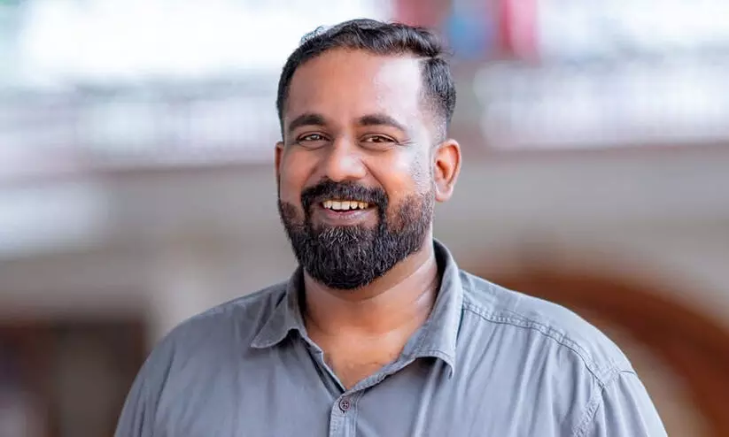 NV Vaisakhan, Sexual harassment