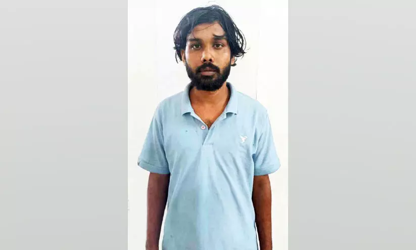 കഞ്ചാവുമായി അസം തൊഴിലാളി പിടിയിൽ