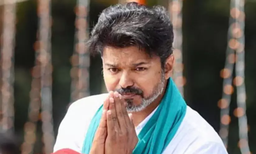 കരൂർ ദുരന്തം: വിജയ് ഇന്ന് മരിച്ചവരുടെ കുടുംബത്തെ കാണും കരൂർ ദുരന്തം: വിജയ് ഇന്ന് മരിച്ചവരുടെ കുടുംബത്തെ കാണും