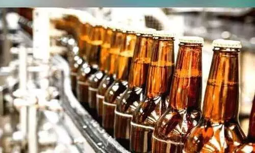 നിർദിഷ്ട എലപ്പുള്ളി ബ്രൂവറി കമ്പനിയുടെ റോഡ് ഉപയോഗം തടഞ്ഞ് പഞ്ചായത്ത്