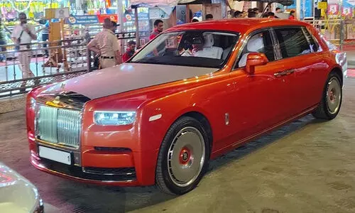 Rolls-Royce Phantom VIII Series II Extended