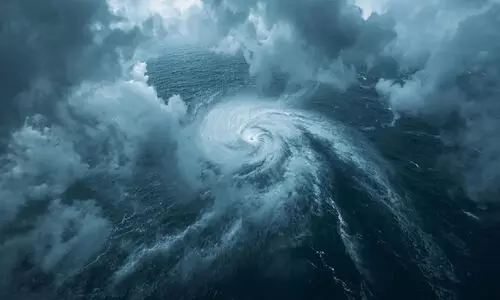 Cyclone Montha,High alert,Andhra Pradesh,Odisha,West Bengal, ബംഗാൾ, മോന്ത, ആന്ധ്രപ്രദേശ്, ചെന്നൈ